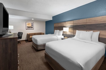 Suite, 2 Double Beds, Non Smoking