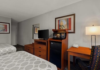 Standard Room, 2 Double Beds, Non Smoking