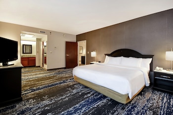 Suite, 1 King Bed, Microwave