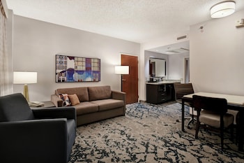 Suite, Multiple Beds, Mobility Accessible, Microwave