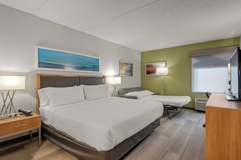 Standard Room, 1 King Bed (Top Floor)