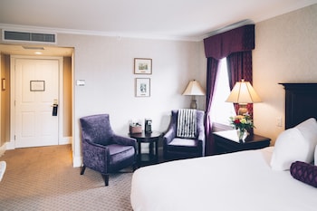 Traditional Room, 1 King Bed