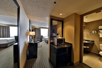 Standard Room, 1 King Bed