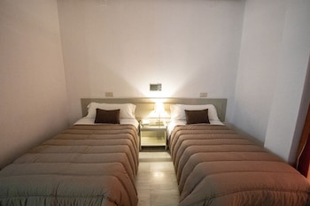 Studio (3 Adults)