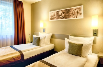 Comfort Twin Room