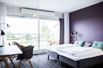 Family Room, Sea View
