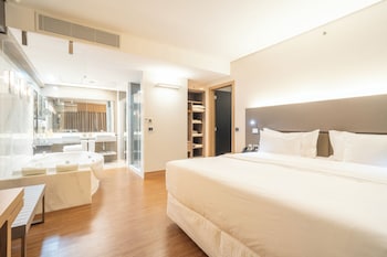 Superior Suite, 1 King Bed