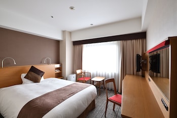 [Late Check-in ONLY after 4PM] Standard Small double, Non-smoking (18sqm)