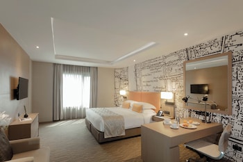 Suite (Skyline)