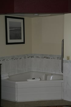 Superior Studio Suite, 1 King Bed, Non Smoking