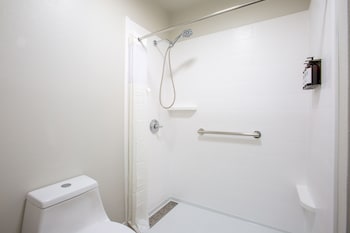 Room, 2 Queen Beds, Non Smoking