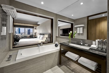 Suite (Master)