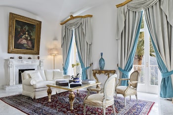 Orizzonte Suite with Sea view and Balcony