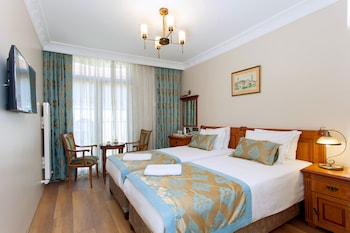 Standard Twin Room, 2 Twin Beds, Non Smoking, Private Bathroom