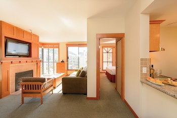 Upper Floor, Suite, 2 Bedrooms