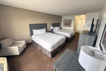 Room, 2 Queen Beds, Non Smoking (No Pets)