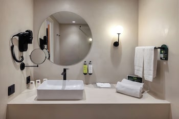 Classic Twin Room