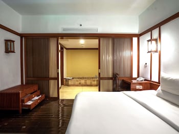 Duplex, 1 Queen Bed with Sofa bed (Suite)