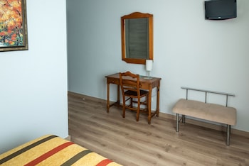 Economy Room, 1 Double Bed, Air conditioning, Courtyard View