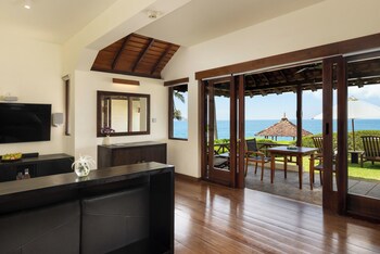 Saman Villa Suite with Pool
