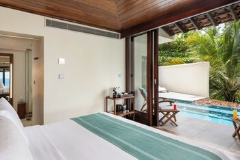 Grand Deluxe Suite with Pool