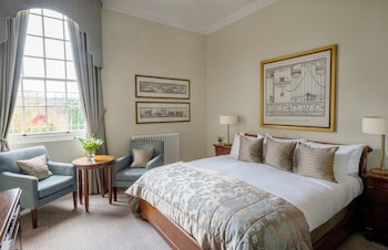 Deluxe King bedded room in historic Mansion House