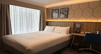 Standard Room, 1 Double Bed, Non Smoking (Small Room)