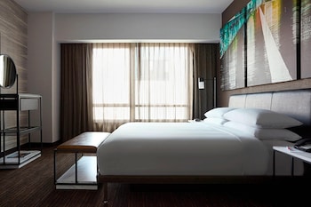 Suite, 1 Bedroom, River View