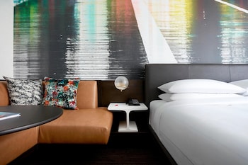 Room, 1 King Bed