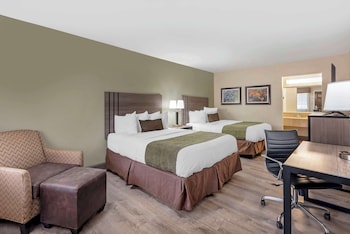 Standard Room, 2 Queen Beds, Non Smoking, Refrigerator & Microwave