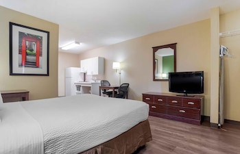 Studio, 1 Queen Bed, Accessible, Non Smoking