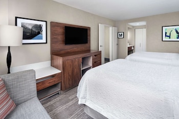 One Bedroom Suite, Two Queen Beds, Non-Smoking