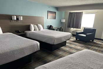 Room, Multiple Beds, Non Smoking, Lake View