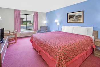 Standard Room, 1 Queen Bed