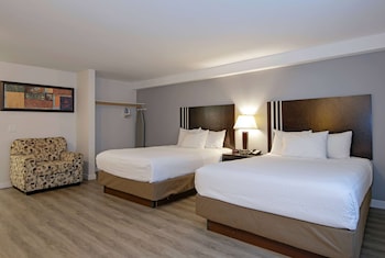 Room, 2 Queen Beds, Accessible, Kitchen (Non-Smoking)