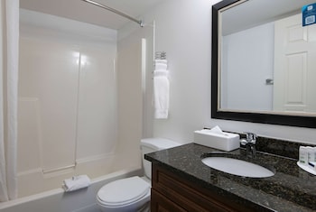 Suite, 1 Queen Bed, Non Smoking