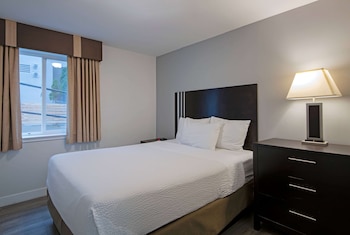 Suite, 2 Bedrooms, Non Smoking, Kitchen