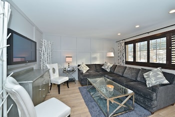 Suite, 1 King Bed, Non Smoking, Balcony (Separate Living Room;with Sofabed)