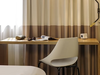 Comfort Room, 1 Double Bed (New Sleep Easy Concept)