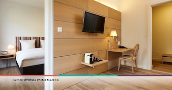 Charming Mini Suite