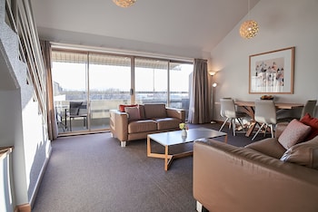 2 Bedroom Suite