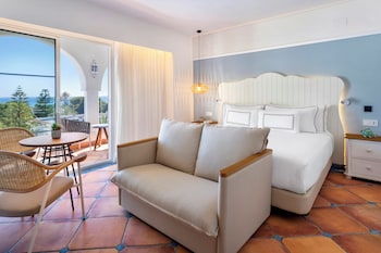 The Level, Room, Sea View