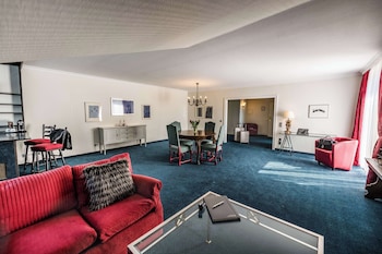 Family Room, 1 Double Bed, Lake View