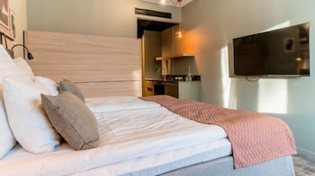Family Room, Multiple Beds, Non Smoking