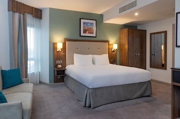Junior Suite, 1 King Bed with Sofa bed