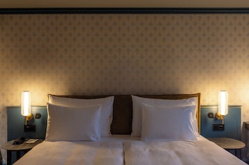 Deluxe Double Room Art Nouveau