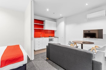 One Bedroom Apartment with Sofa Bed