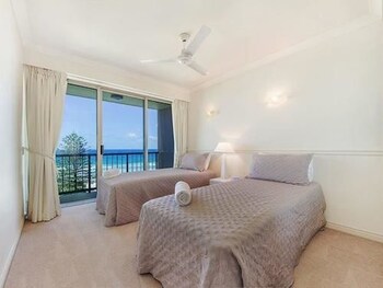 Apartment, 1 Bedroom, Partial Ocean View