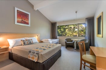 Classic Twin Room