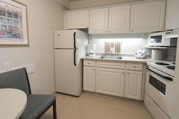 Studio Suite, 1 King Bed, Non Smoking